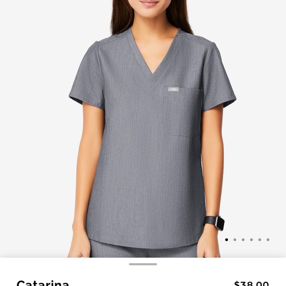 Figs Catarina one pocket scrub top in XS
